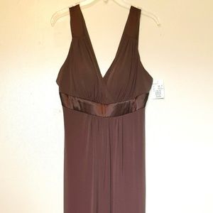 BRIDAL JERSEY V NECK DRESS W/NWT SIZE 12 (001)